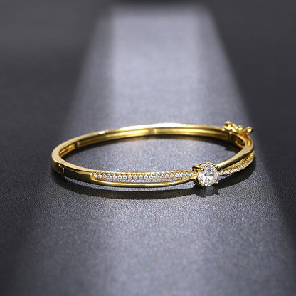 Charming Bracelet for Any Occasion
