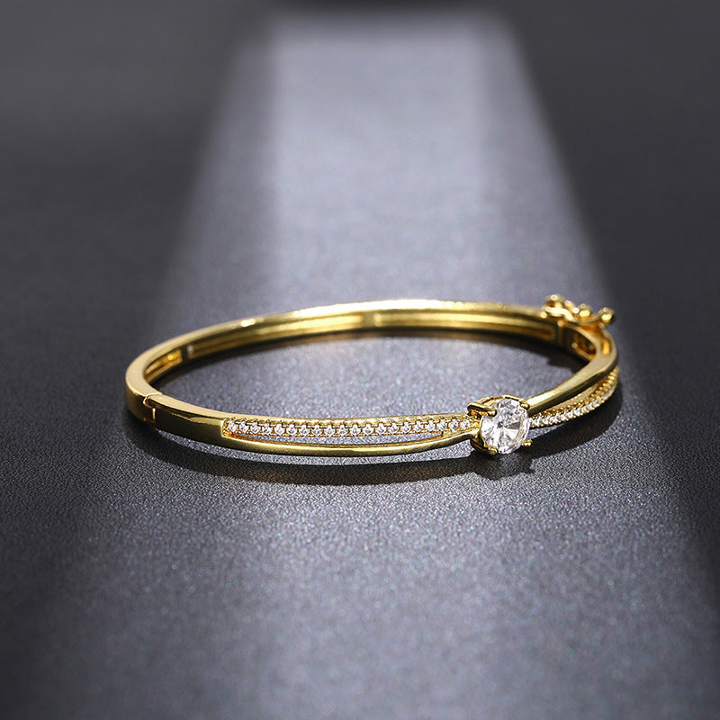 Charming Bracelet for Any Occasion