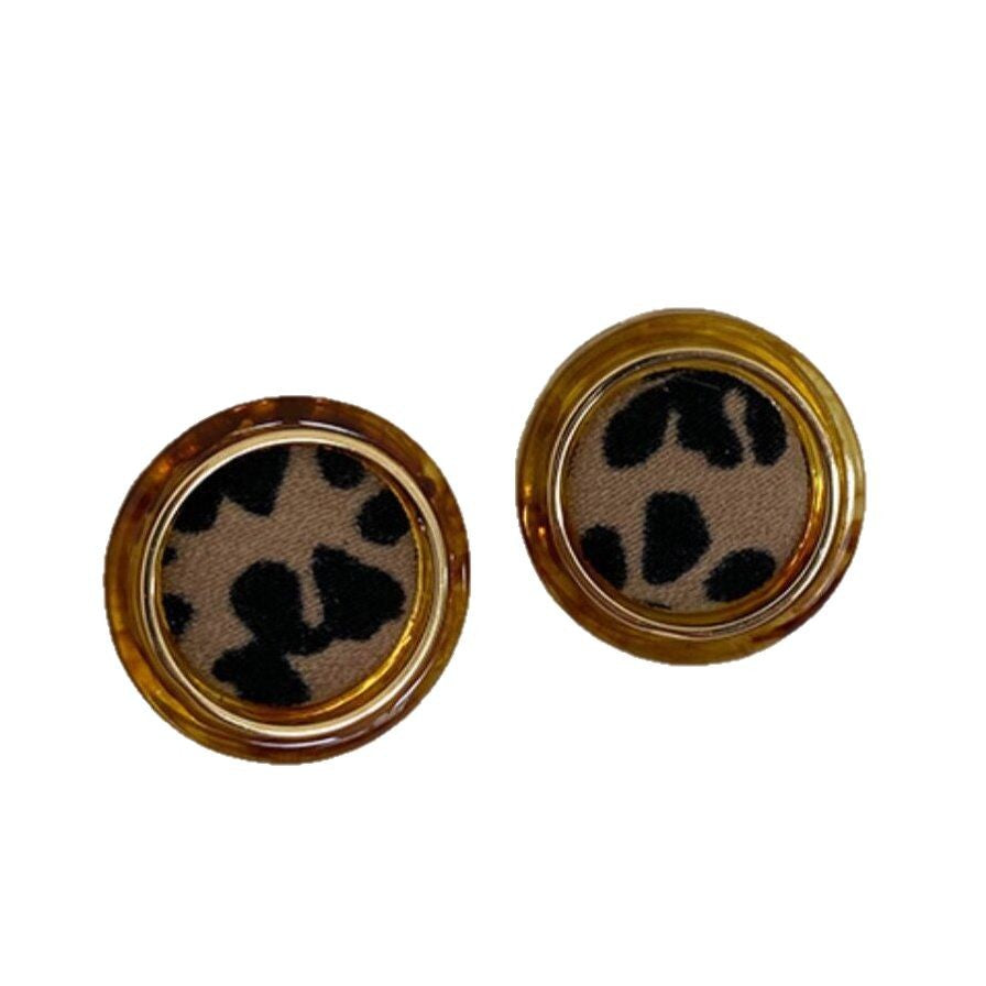 Elegant Earring for Every Occasion