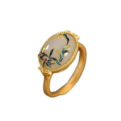 Classic Gold Ring with Timeless Appeal