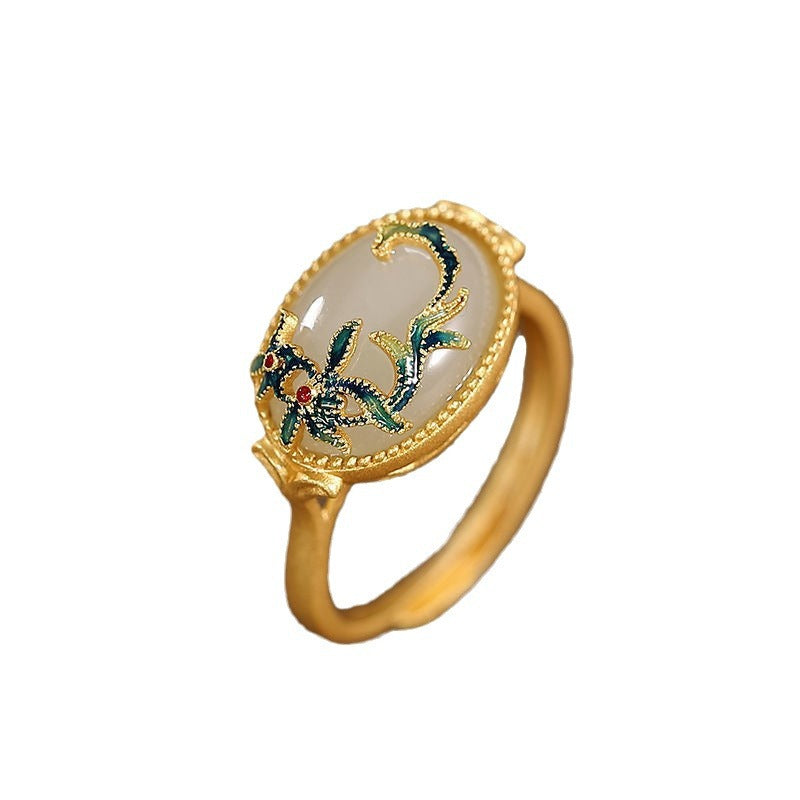 Classic Gold Ring with Timeless Appeal