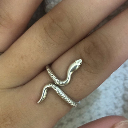 Classic Ring with Timeless Appeal