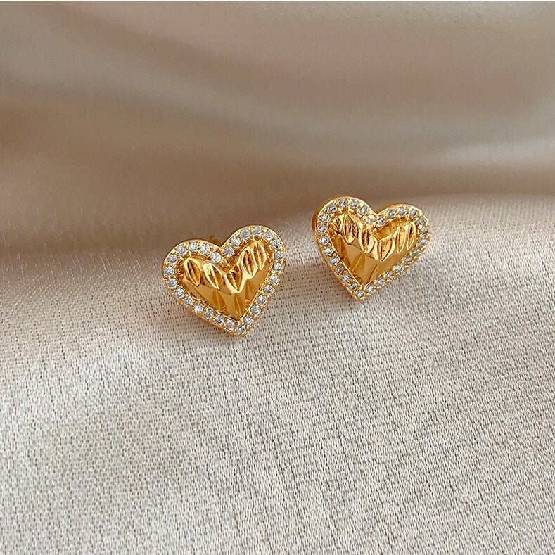 Elegant Earring for Every Occasion
