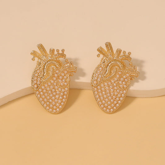Charming Pearl Earring for Any Occasion