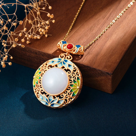 Classic Gold Set with Timeless Appeal