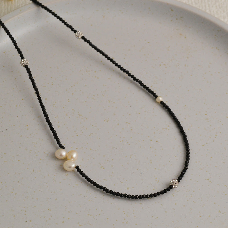 Beautiful Gold Necklace with Unique Style