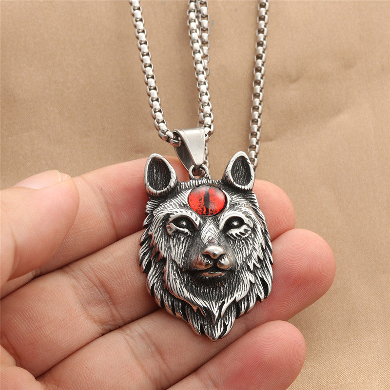 Charming Pendant for Any Occasion