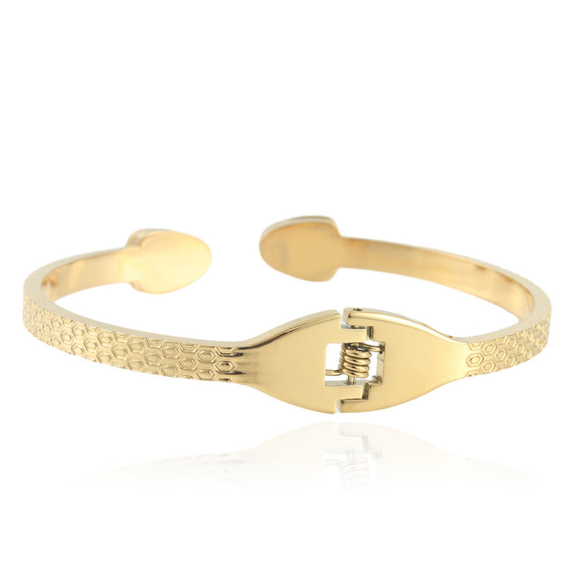 Beautiful Bracelet with Unique Style
