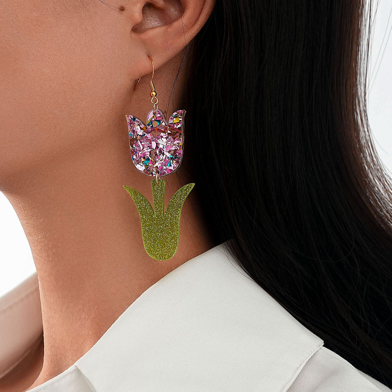 Charming Earring for Any Occasion