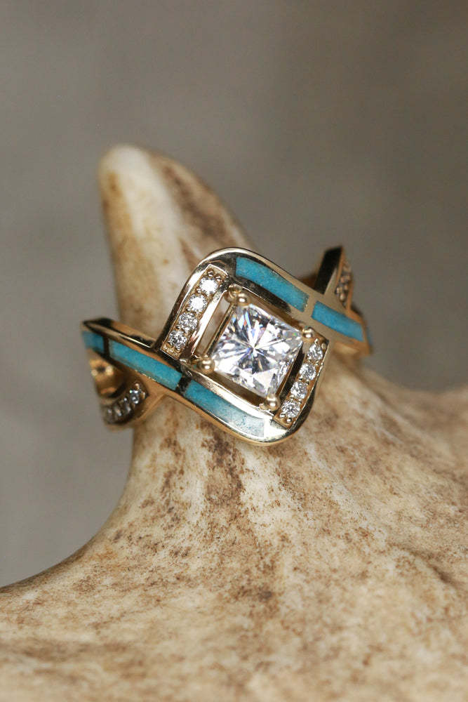 Beautiful Ring with Unique Style