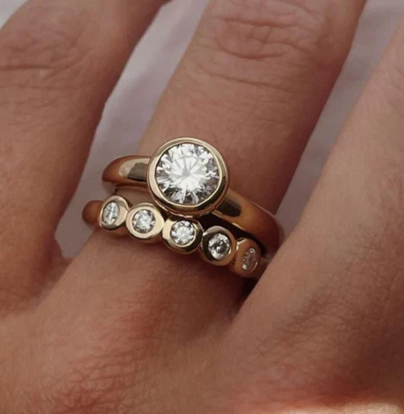 Beautiful Set with Unique Style