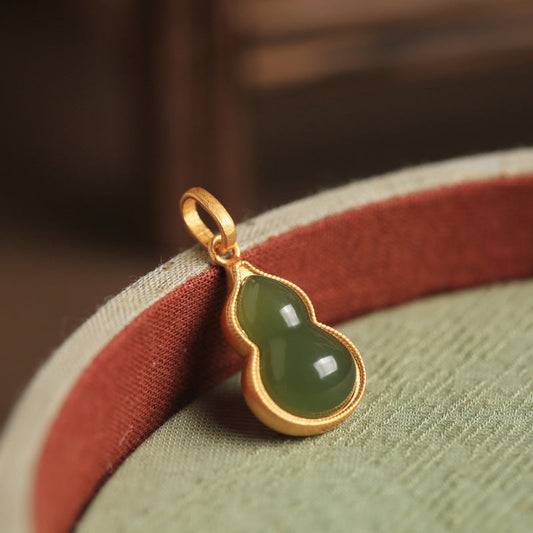 Classic Necklace with Timeless Appeal