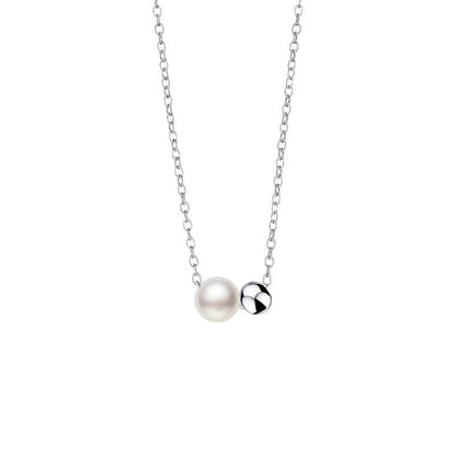 Vintage Handmade Pearl Necklace