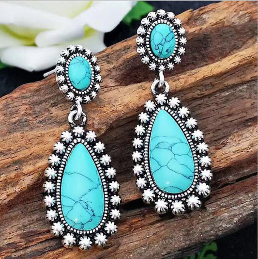 Stunning Silver Earring for Daily Wear