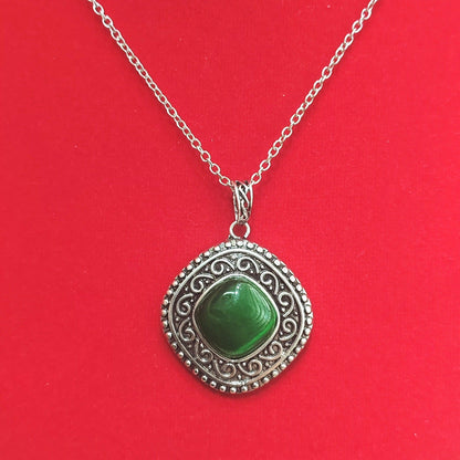 Romantic Necklace for Special Moments