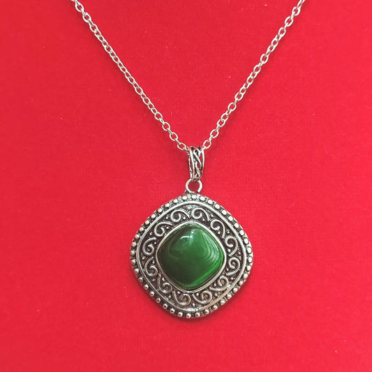 Romantic Necklace for Special Moments
