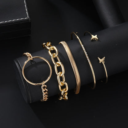 Stunning Gold Bracelet for Daily Wear