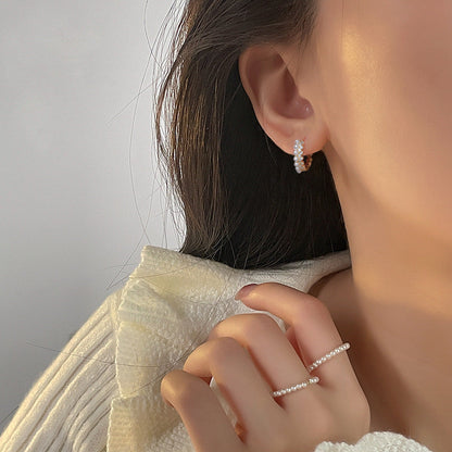 Stunning Pearl Earring for Daily Wear