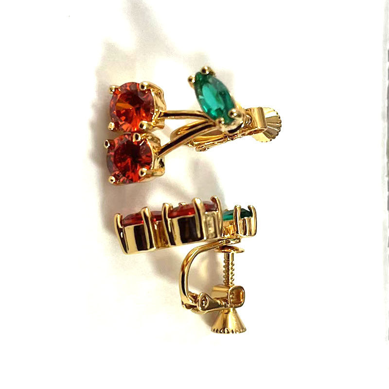 Beautiful Gold Earring with Unique Style