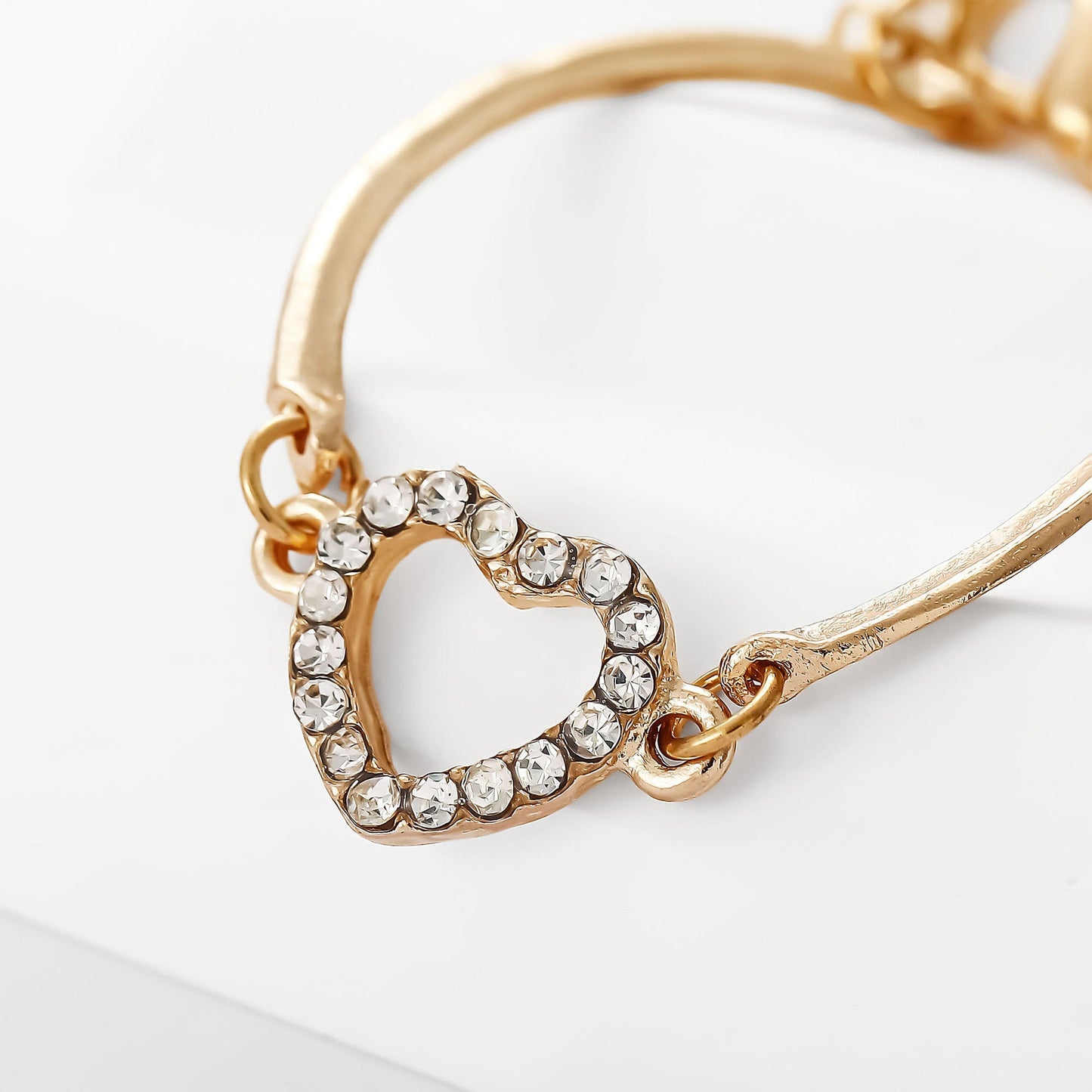 Beautiful Gold Bracelet with Unique Style