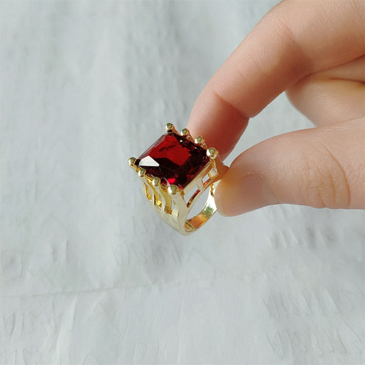 Charming Ring for Any Occasion
