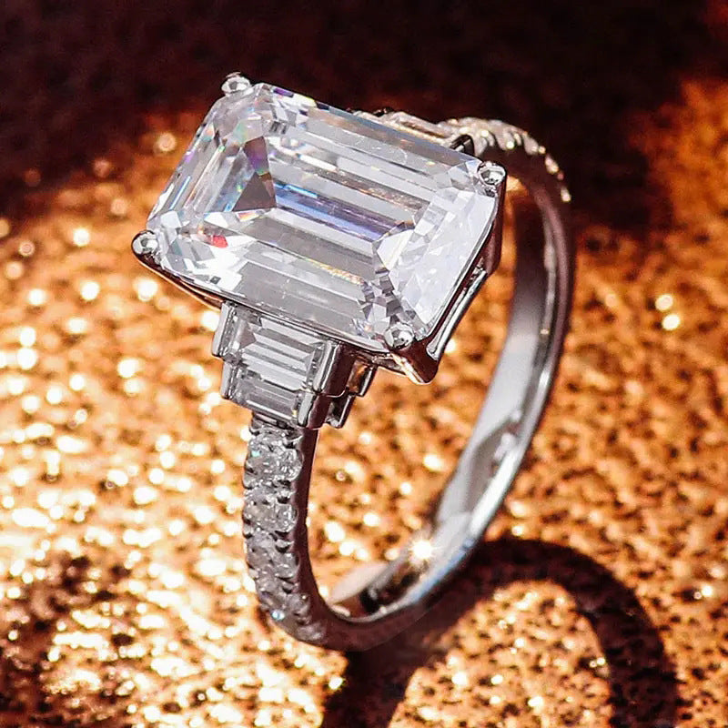 Classic Ring with Timeless Appeal