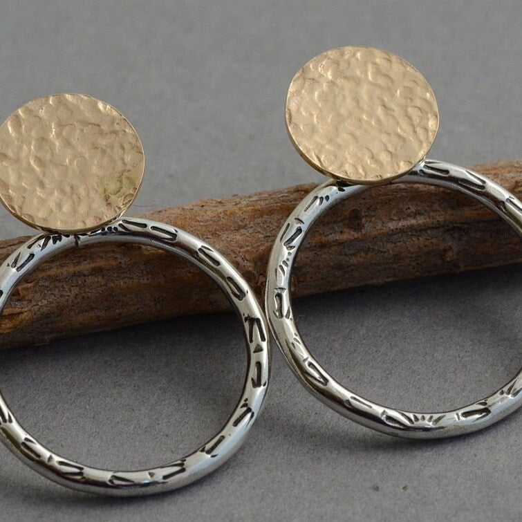 Charming Earring for Any Occasion