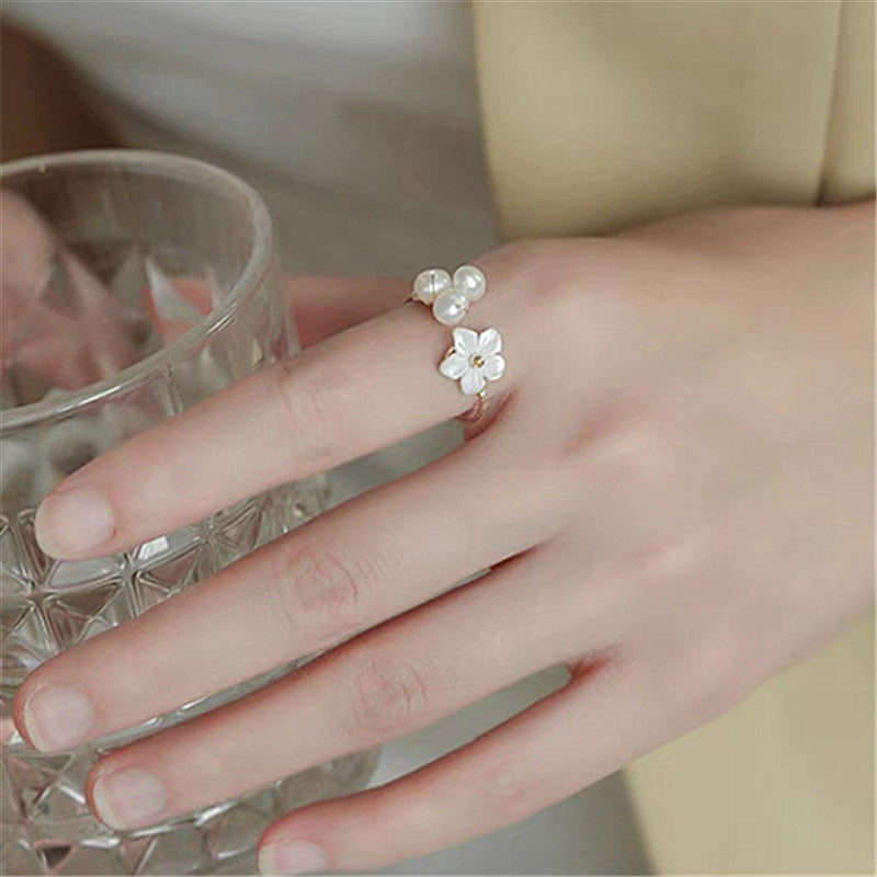 Elegant Pearl Ring for Every Occasion