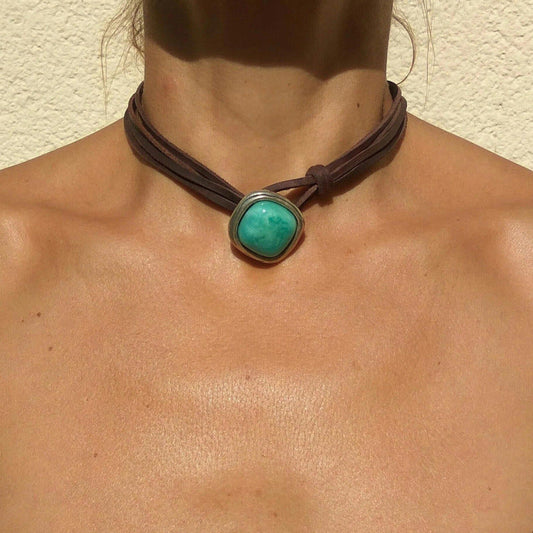 Stunning Necklace for Daily Wear