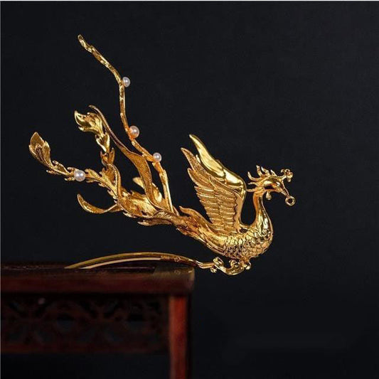 Delicate Artisan Gold Piece