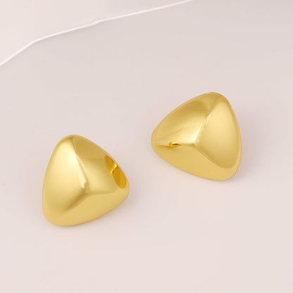 Beautiful Gold Earring with Unique Style