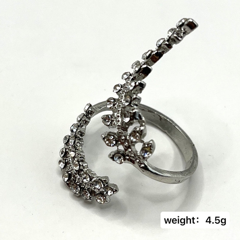 Beautiful Ring with Unique Style