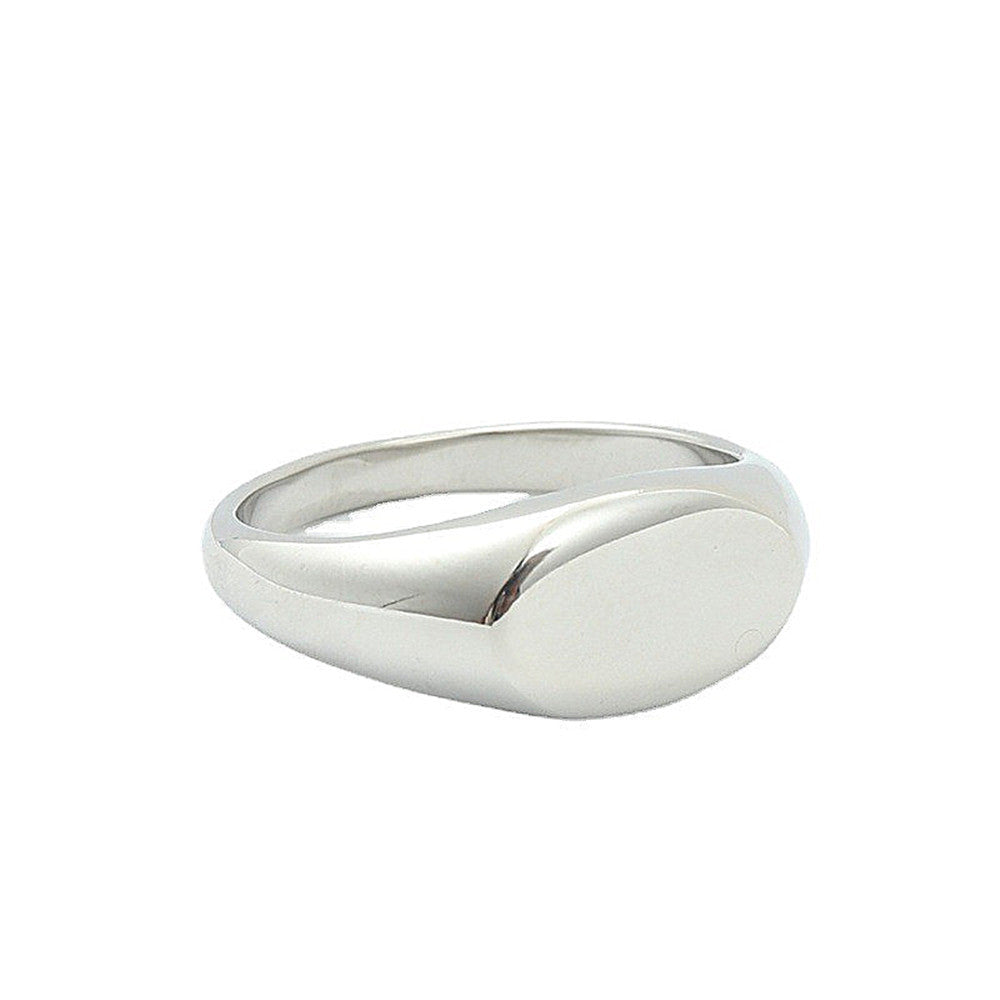 Classic Ring with Timeless Appeal
