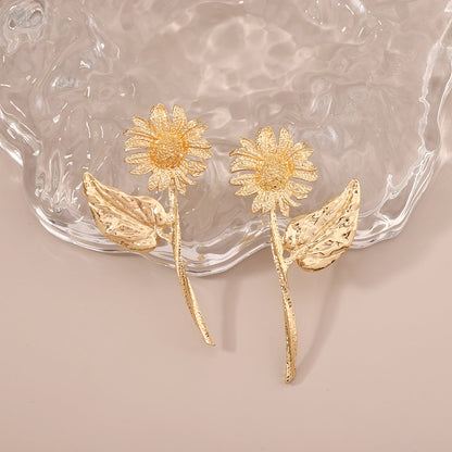 Romantic Earring for Special Moments