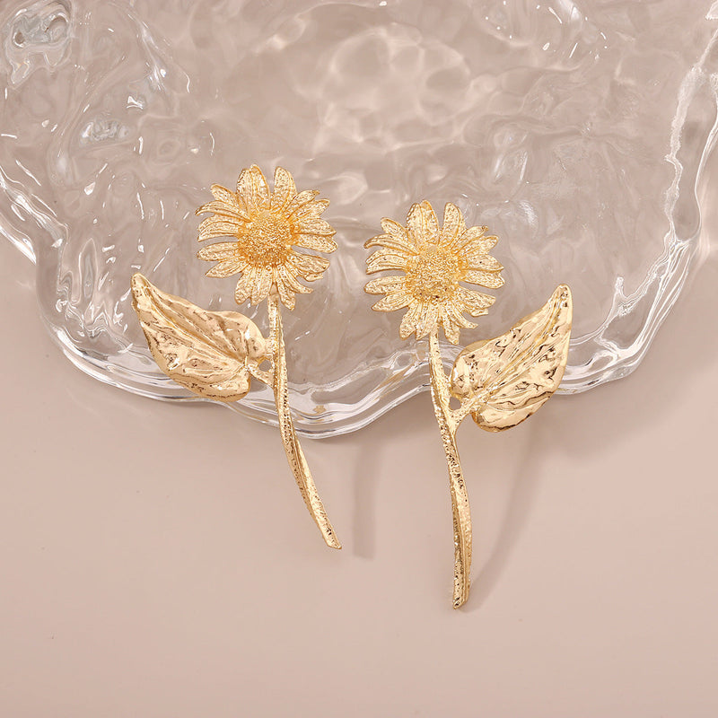 Romantic Earring for Special Moments