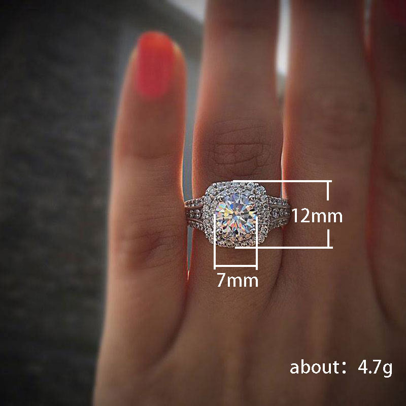 Beautiful Gold Ring with Unique Style