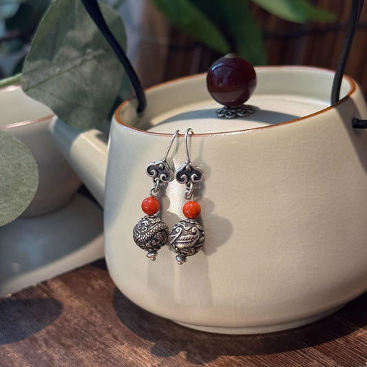 Elegant Silver Earring for Every Occasion