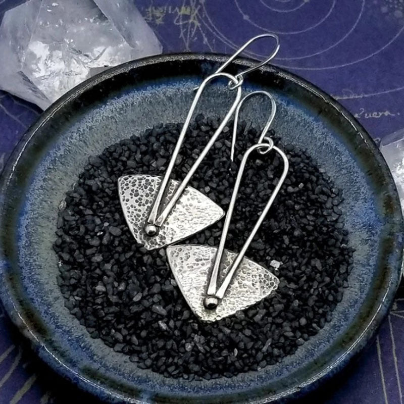 Elegant Silver Earring for Every Occasion