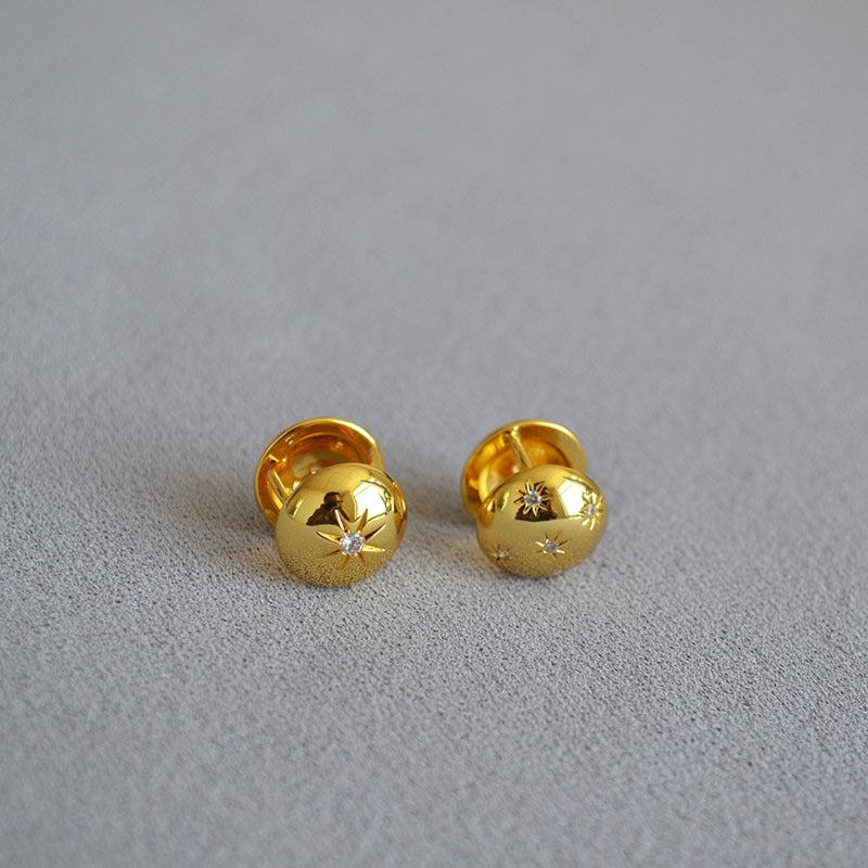 Delicate Artisan Gold Earring