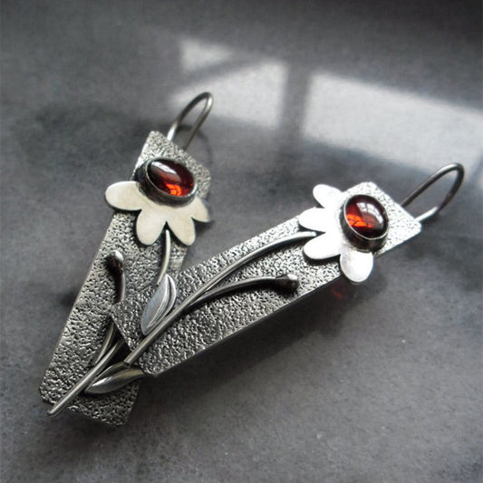 Classic Earring with Timeless Appeal