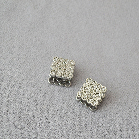 Vintage Handmade Gold Earring