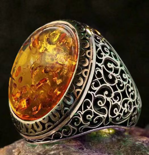 Elegant Silver Ring for Every Occasion