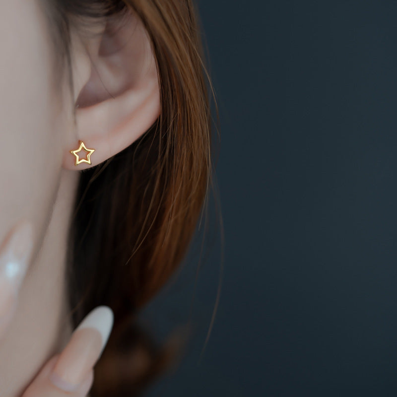 Classic Earring with Timeless Appeal