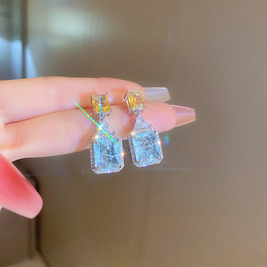 Vintage Handmade Earring