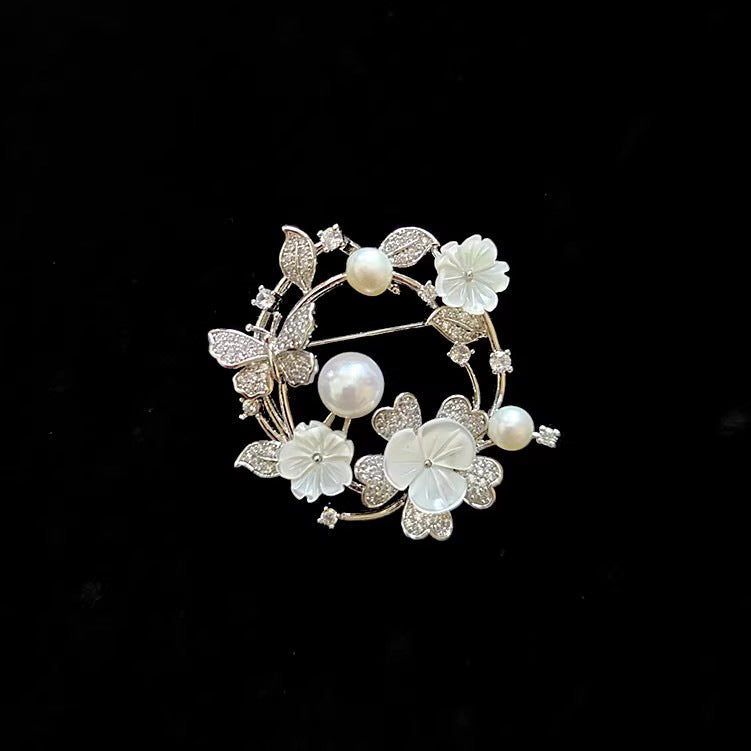 Vintage Handmade Pearl Piece