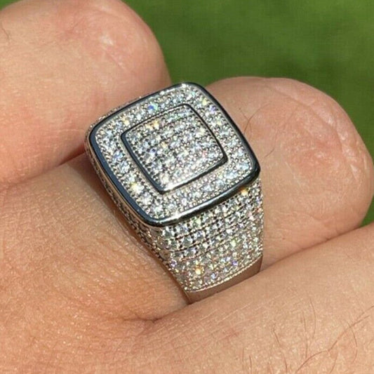 Stunning Ring for Daily Wear