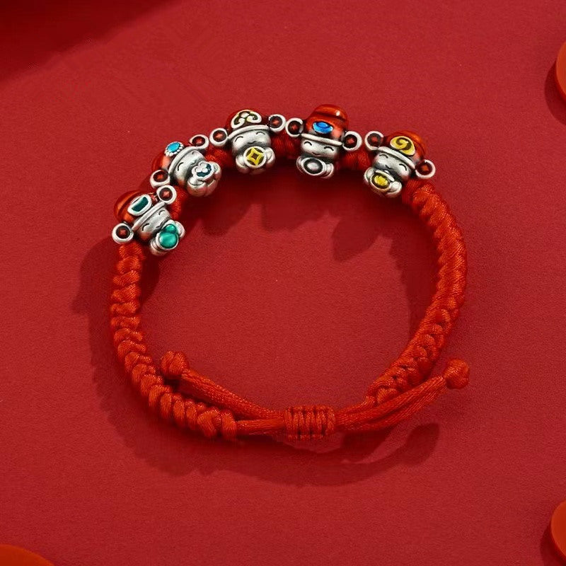 Beautiful Silver Bracelet with Unique Style