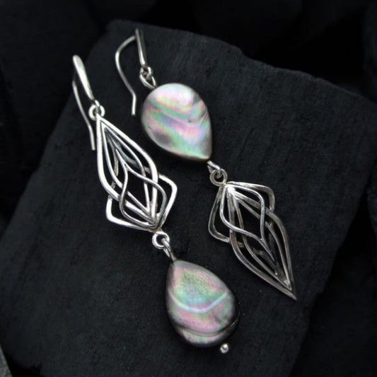 Classic Earring with Timeless Appeal