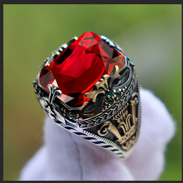 Classic Ring with Timeless Appeal