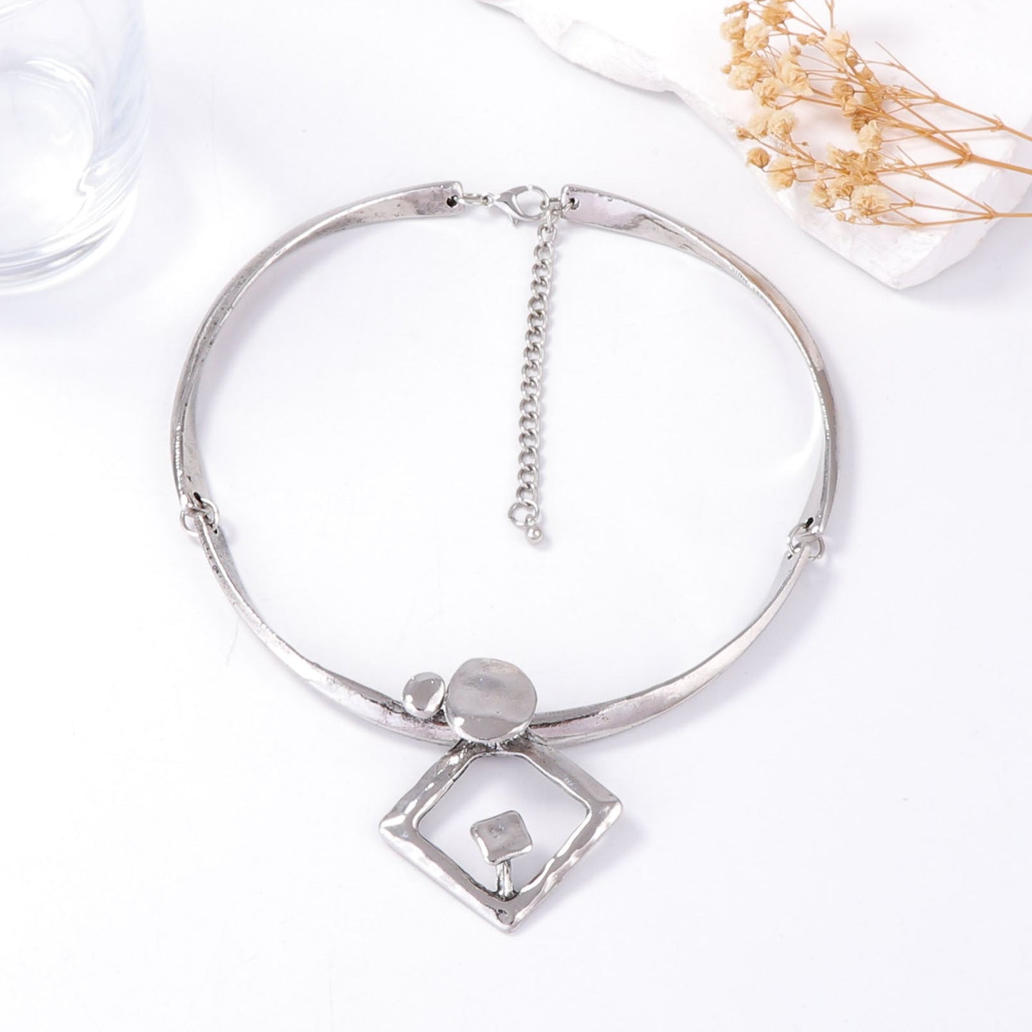 Classic Necklace with Timeless Appeal